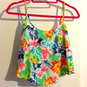 Dressy crop top, chains in the back n the shoulder L sexy Blouse